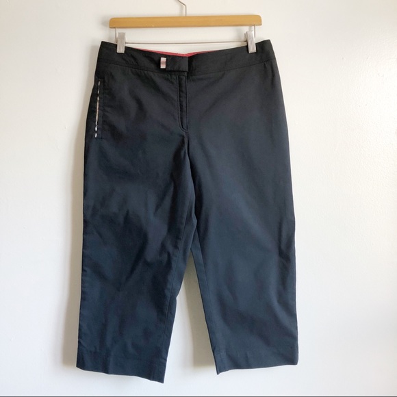 Burberry Pants - Burberry Golf Black Capris size 10